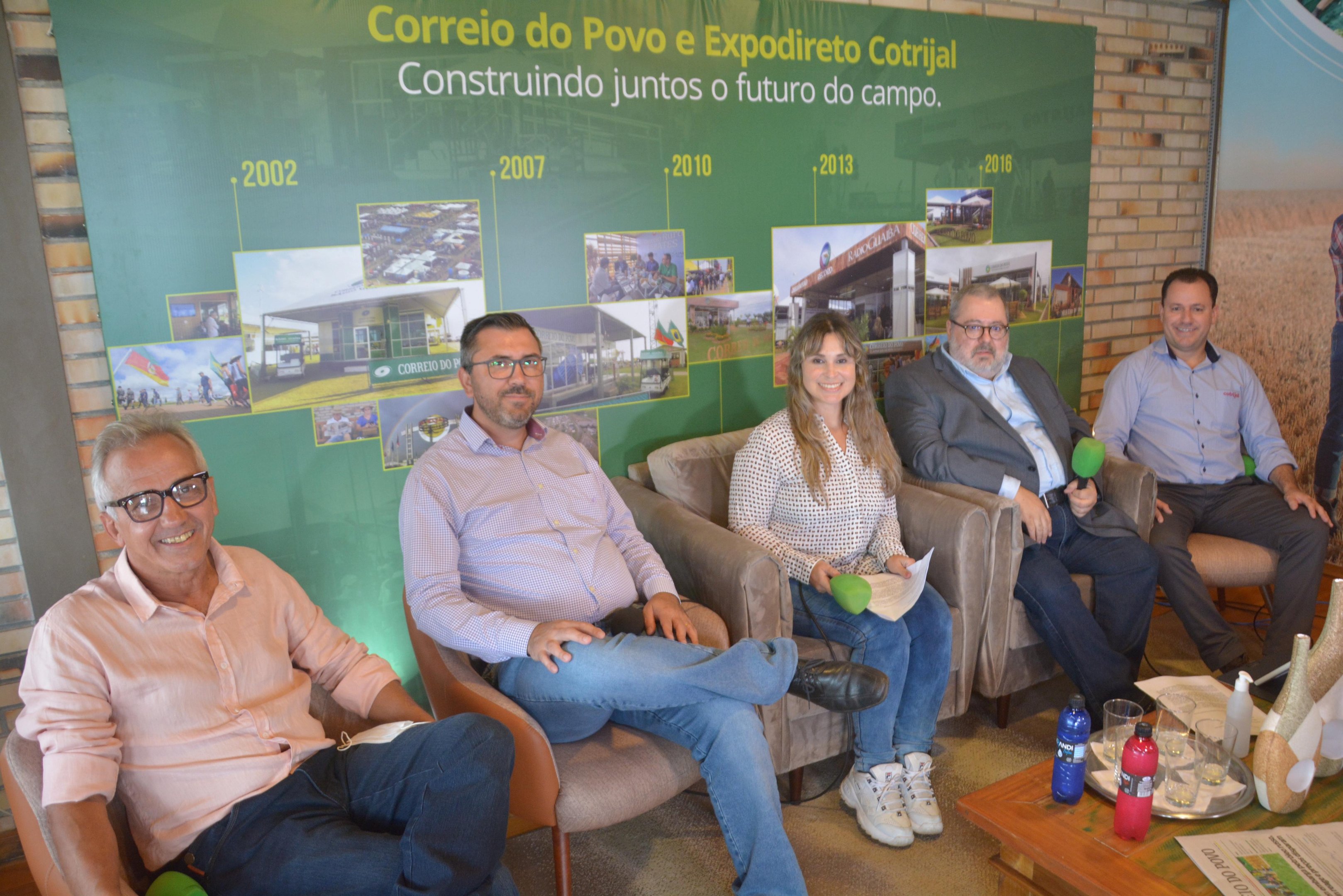 Participantes abordaram temas como impacto da estiagem na oferta mundial de soja, custos de produ&ccedil;&atilde;o, mercado de fertilizantes e consequ&ecirc;ncias da guerra