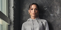 'Envolver' é reggaeton com coreografia batizada de  'el paso de Anitta'