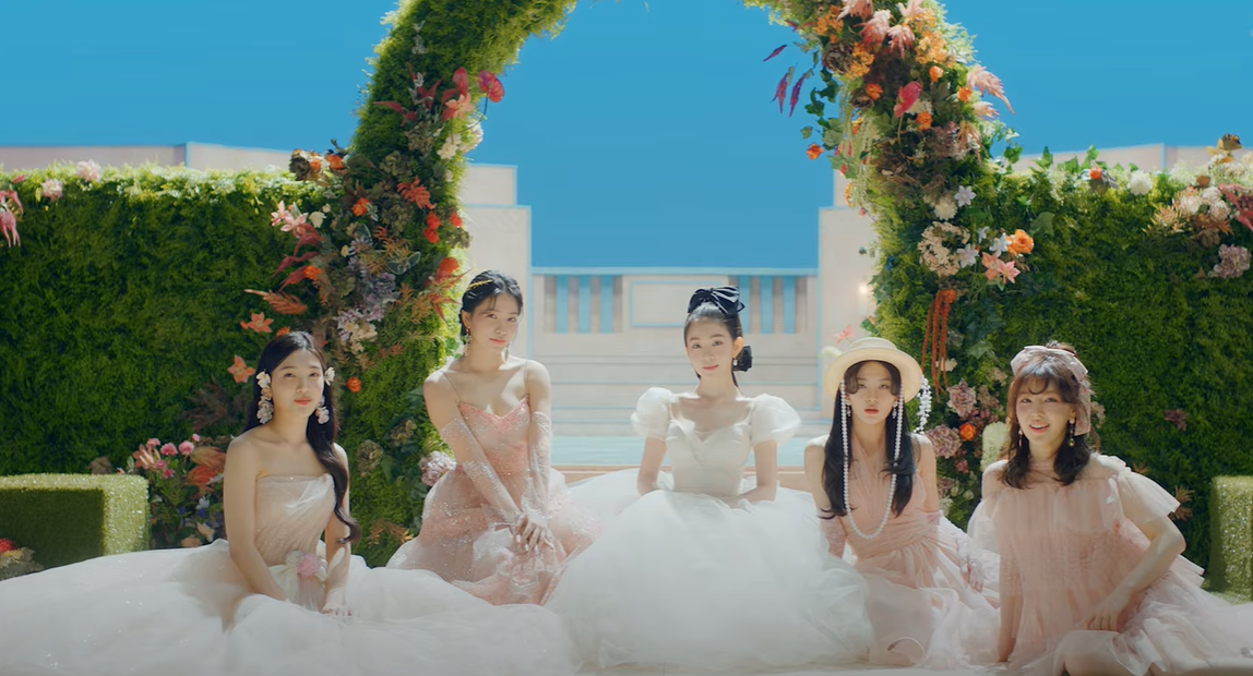 Clipe de 'Feel My Rythm' aposta em refer&ecirc;ncias do mundo das artes