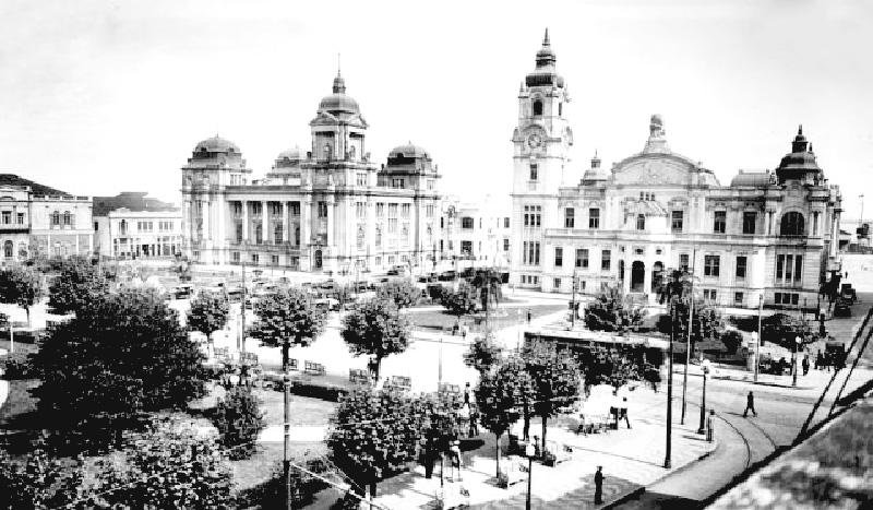 Pr&eacute;dio da Delegacia Fiscal, em Porto Alegre.