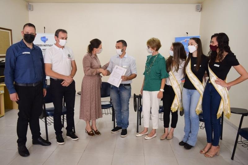 A decis&atilde;o un&acirc;nime foi a de destinar o valorl ao hospital, como forma simb&oacute;lica de agradecimento
