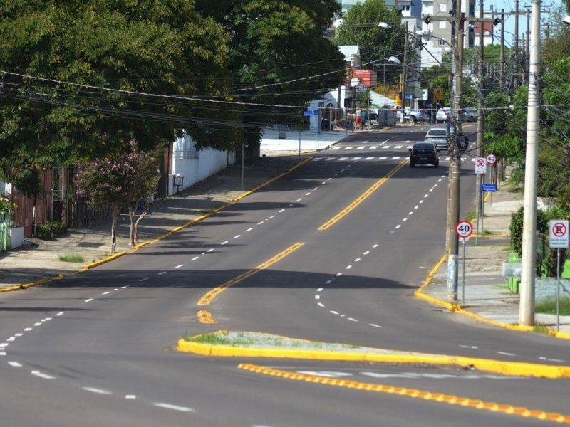 Trecho recebeu os servi&ccedil;os de drenagem pluvial, recupera&ccedil;&atilde;o da pavimenta&ccedil;&atilde;o asf&aacute;ltica e nova sinaliza&ccedil;&atilde;o vi&aacute;ria