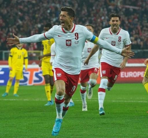 Pol&ocirc;nia venceu a Su&eacute;cia e garantiu vaga na Copa