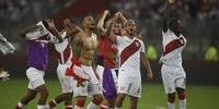 Peruanos vão enfrentar Austrália ou Emirados Árabes por lugar no Mundial