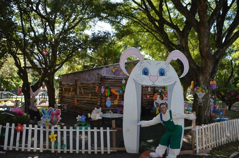 Toca do Coelho ter&aacute; gincanas, brincadeiras l&uacute;dicas, hora do conto e ca&ccedil;a aos ovos