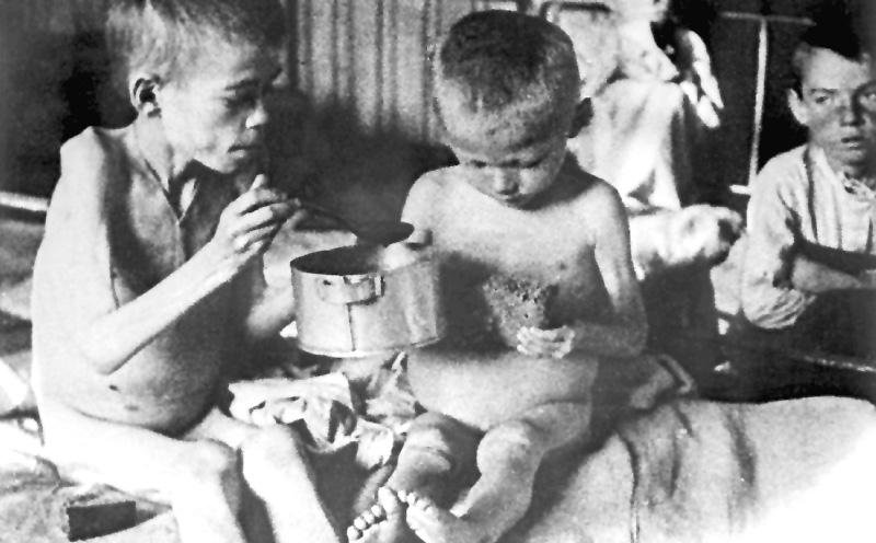 Crian&ccedil;as foram as principais v&iacute;timas da fome na R&uacute;ssia.