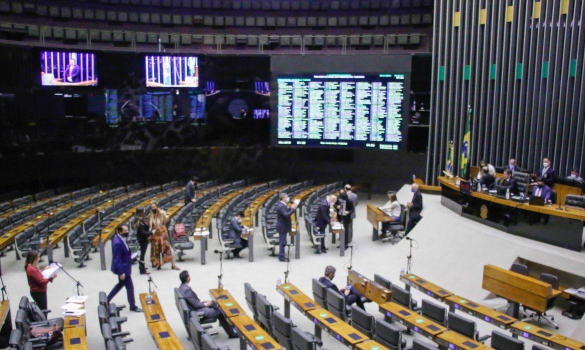 Congresso anistia partidos