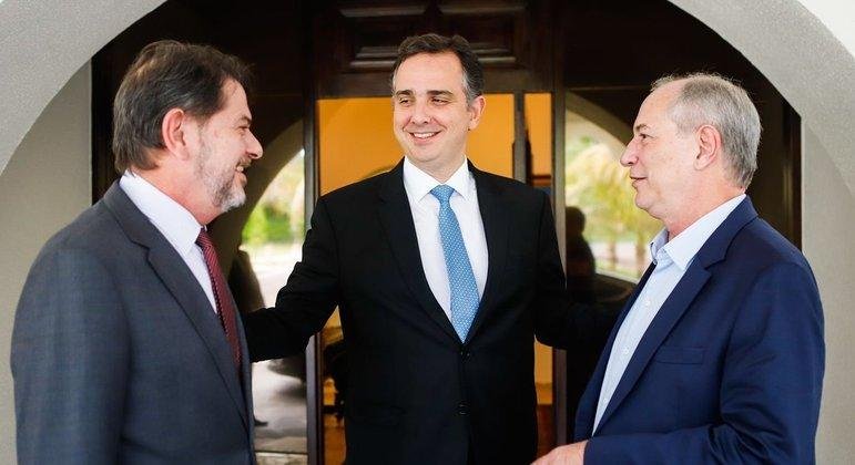 Rodrigo Pacheco almo&ccedil;a com Cid Gomes e Ciro Gomes