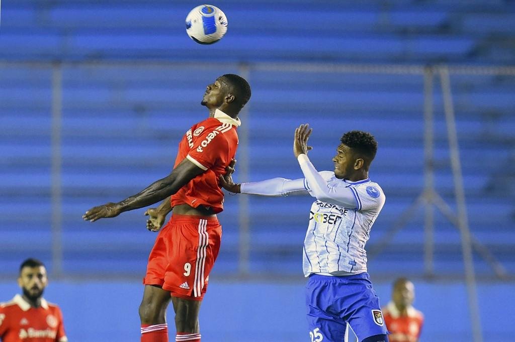 Wesley Moraes marcou o segundo gol do Inter em Manta