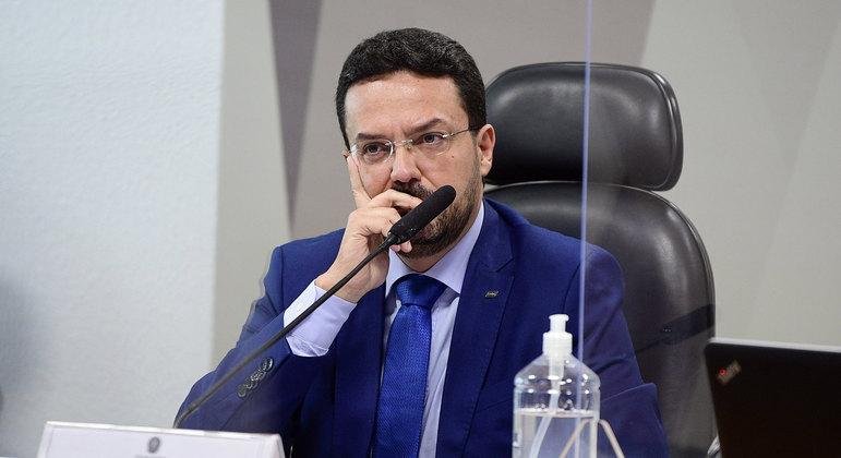 Presidente do FNDE negou irregularidades