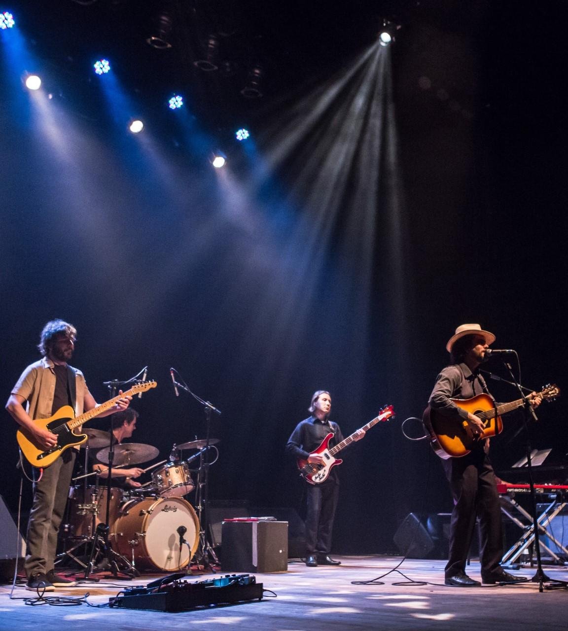 Projeto iniciado em 2008 pelo grupo revive can&ccedil;&otilde;es de v&aacute;rias fases de Dylan