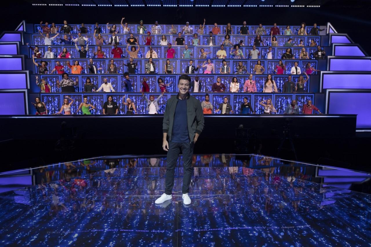 O segundo epis&oacute;dio da quarta temporada do programa musical "Canta Comigo", comandado por Rodrigo Faro, vai ao ar neste domingo, a partir das 18h, na Record TV