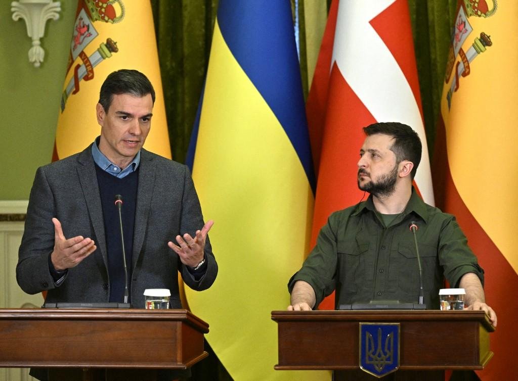 Pedro S&aacute;nchez se reuniu com Volodimir Zelensky em Kiev