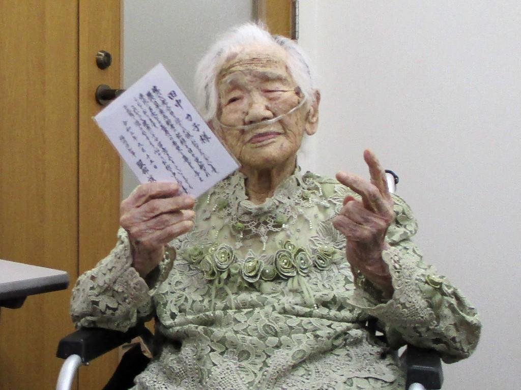 Tanaka tinha uma sa&uacute;de relativamente boa at&eacute; recentemente e morava em uma casa de repouso