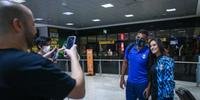 Grêmio desembarcou em Curitiba para enfrentar o Operário