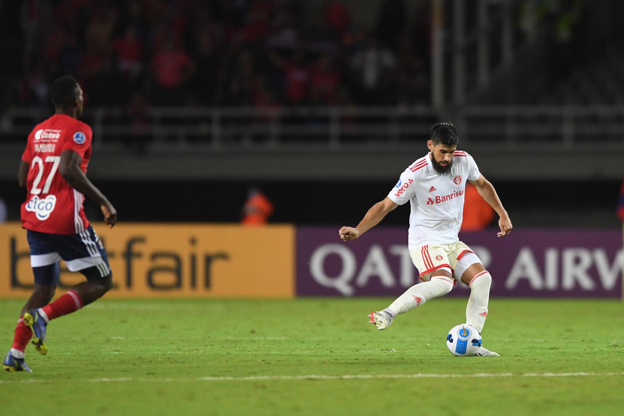 Bruno M&eacute;ndez foi titular na vit&oacute;ria contra o Independiente Medell&iacute;n
