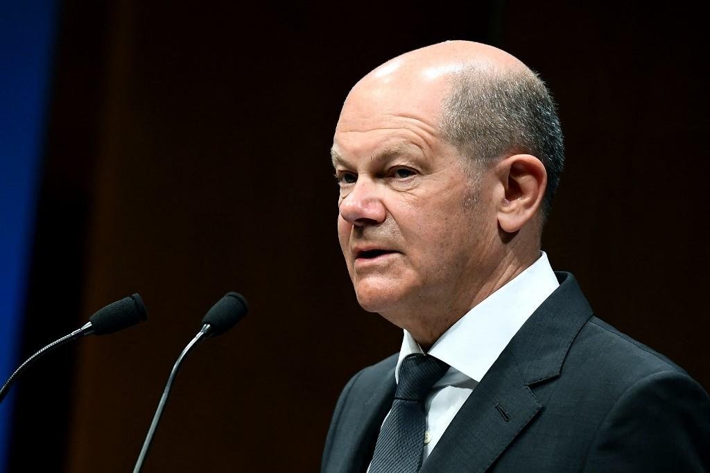 Scholz foi acusado, no pa&iacute;s e no exterior, de ser hesitante e lento em ajudar a Ucr&acirc;nia