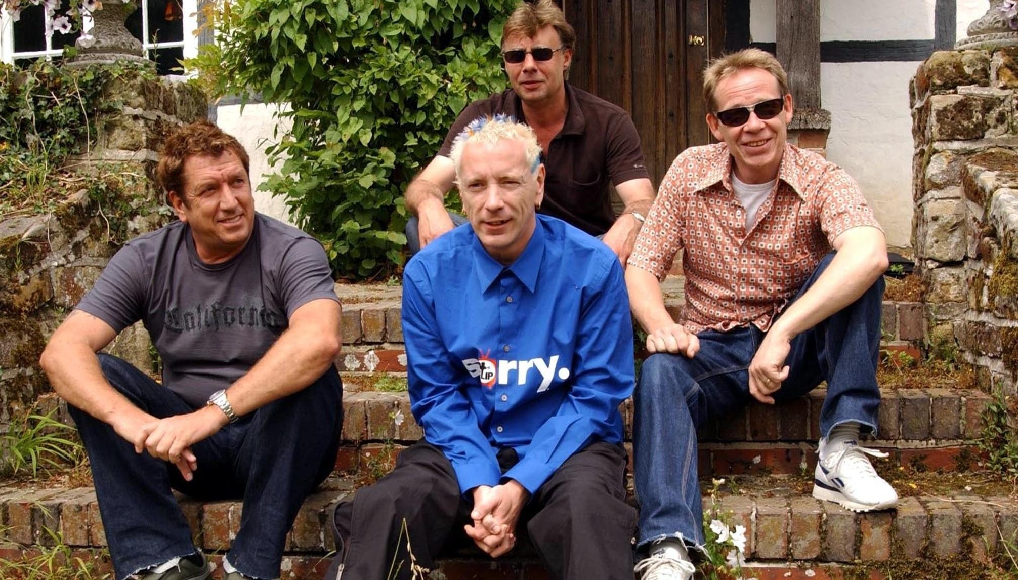 A banda brit&acirc;nica Sex Pistols volta a lan&ccedil;ar um dos discos de vinil mais procurados da hist&oacute;ria