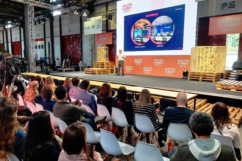 Evento come&ccedil;ou nesta quarta-feira em Porto Alegre