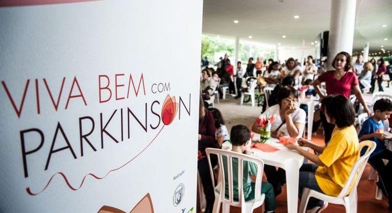 Atualmente, n&atilde;o h&aacute; cura para a doen&ccedil;a de Parkinson