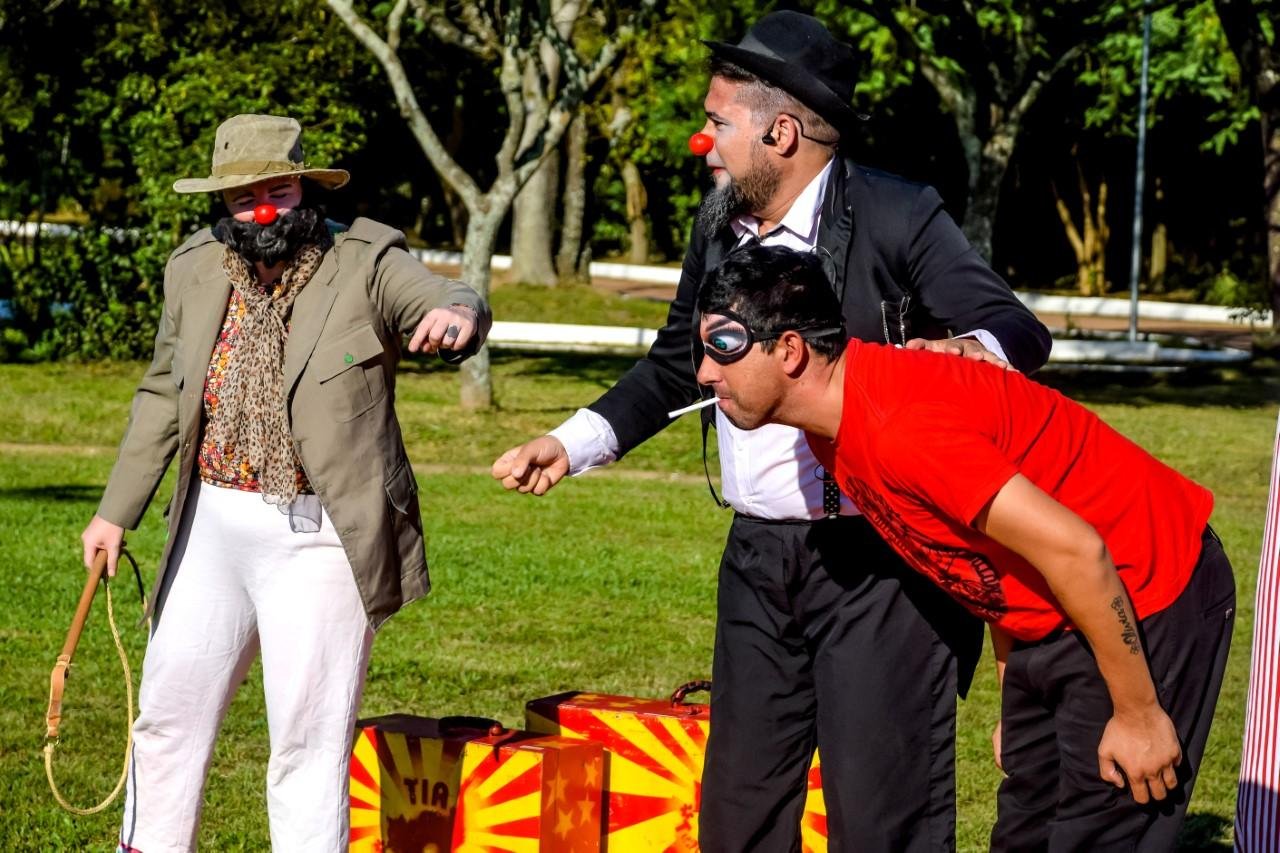 O evento gratuito integra a programa&ccedil;&atilde;o do 16&deg; Palco Girat&oacute;rio Sesc e ser&aacute; apresentado neste domingo, &agrave;s 11h, no Parque Farroupilha, perto do monumento ao Expedicion&aacute;rio, o &ldquo;Arco da Reden&ccedil;&atilde;o&rdquo;