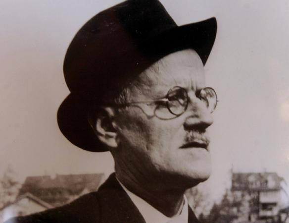 Em 1922, James Joyce lan&ccedil;a "Ulysses", em Dublin