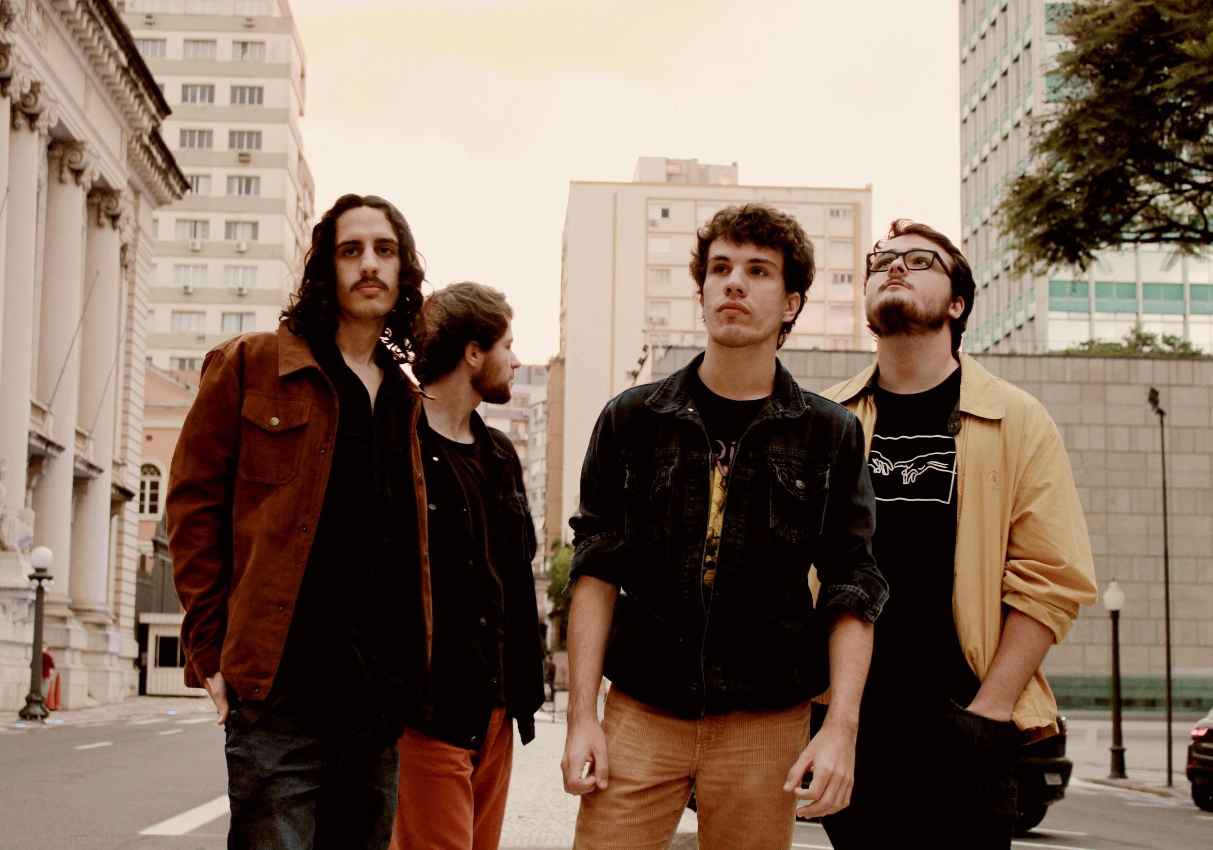 Transit in the Ryes, quarteto porto-alegrense, mescla o moderno e o retr&ocirc;, o indie, o grunge e a new wave