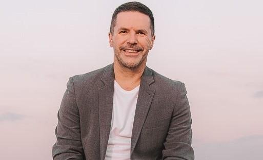 Pedro Mariano traz um novo trabalho para seus f&atilde;s