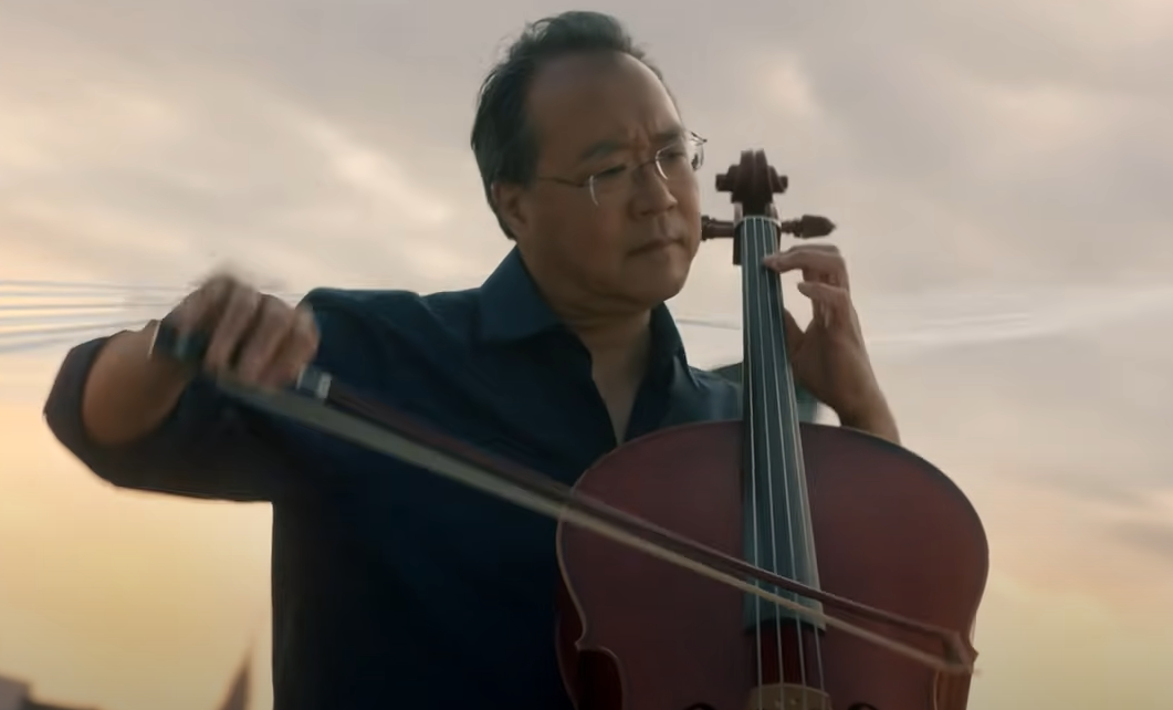 M&uacute;sico de origem chinesa, de 66 anos, que nasceu em Paris, contribuiu com "um cap&iacute;tulo importante da hist&oacute;ria da m&uacute;sica", comentou Susanne Ryd&eacute;n, presidente da funda&ccedil;&atilde;o Birgit Nilsson, que concede o pr&ecirc;mio.