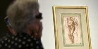 Um desenho inédito que representa o primeiro nu conhecido do pintor Michelangelo foi leiloado por € 23 milhões pela Casa Christie's