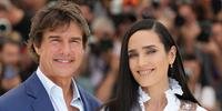 Os atores Tom Cruise e Jennifer Connelly no tapete vermelho do Festival de Cannes 2022