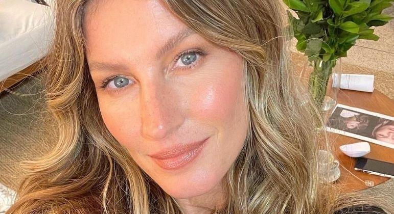Gisele B&uuml;ndchen relembra momentos marcantes da carreira