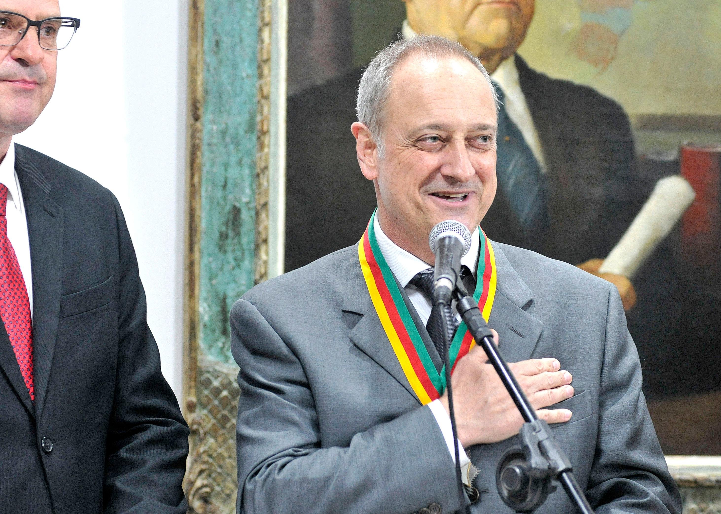 Em abril, Vieira da Cunha de licenciou do cargo de promotor no MP-RS