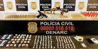 Em Porto Alegre, os policiais civis recolheram 135 porções de cocaína e 30 porções de maconha no Bom Fim