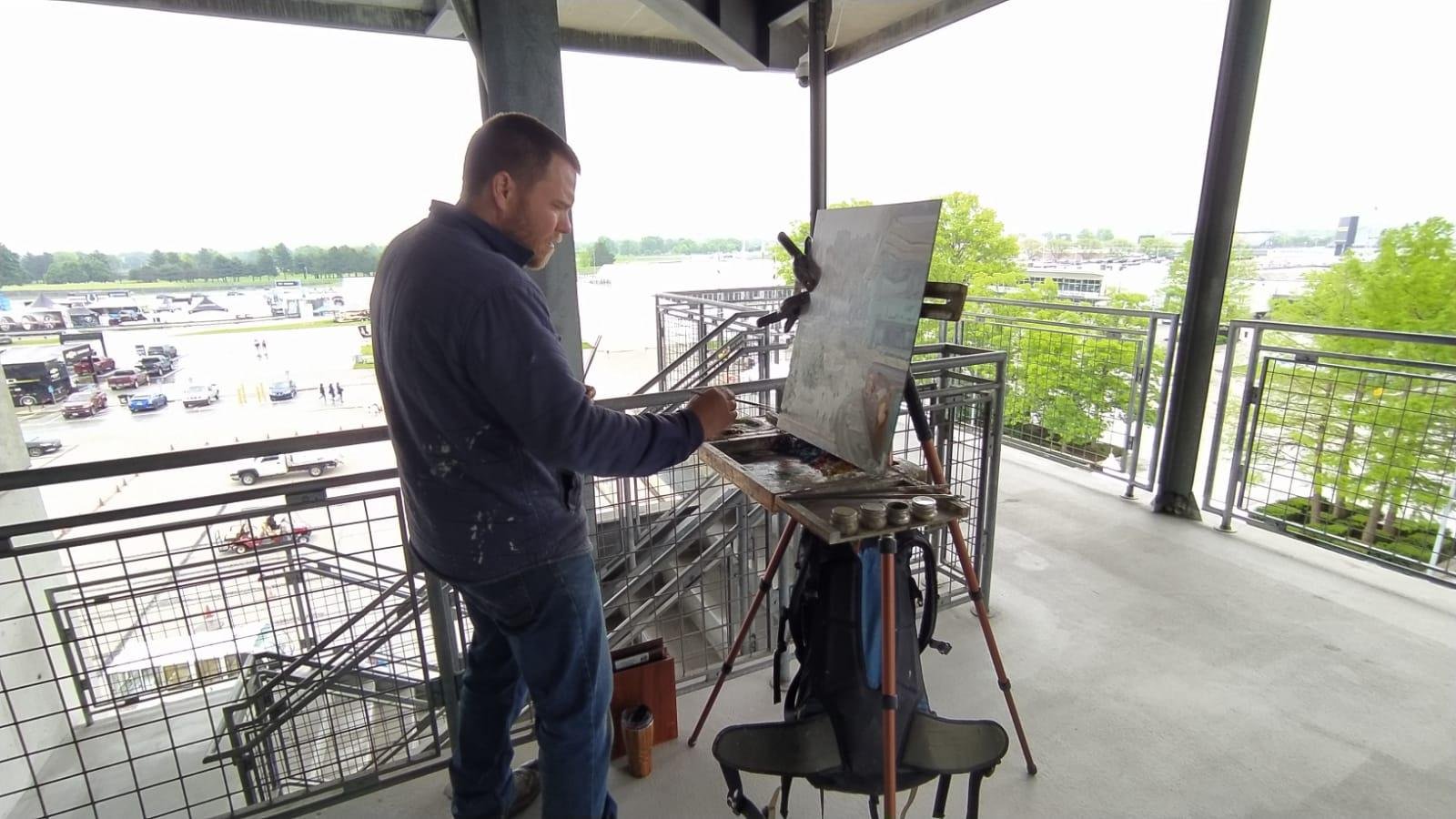 Artista faz visita anual obrigat&oacute;ria &agrave; Indy 500