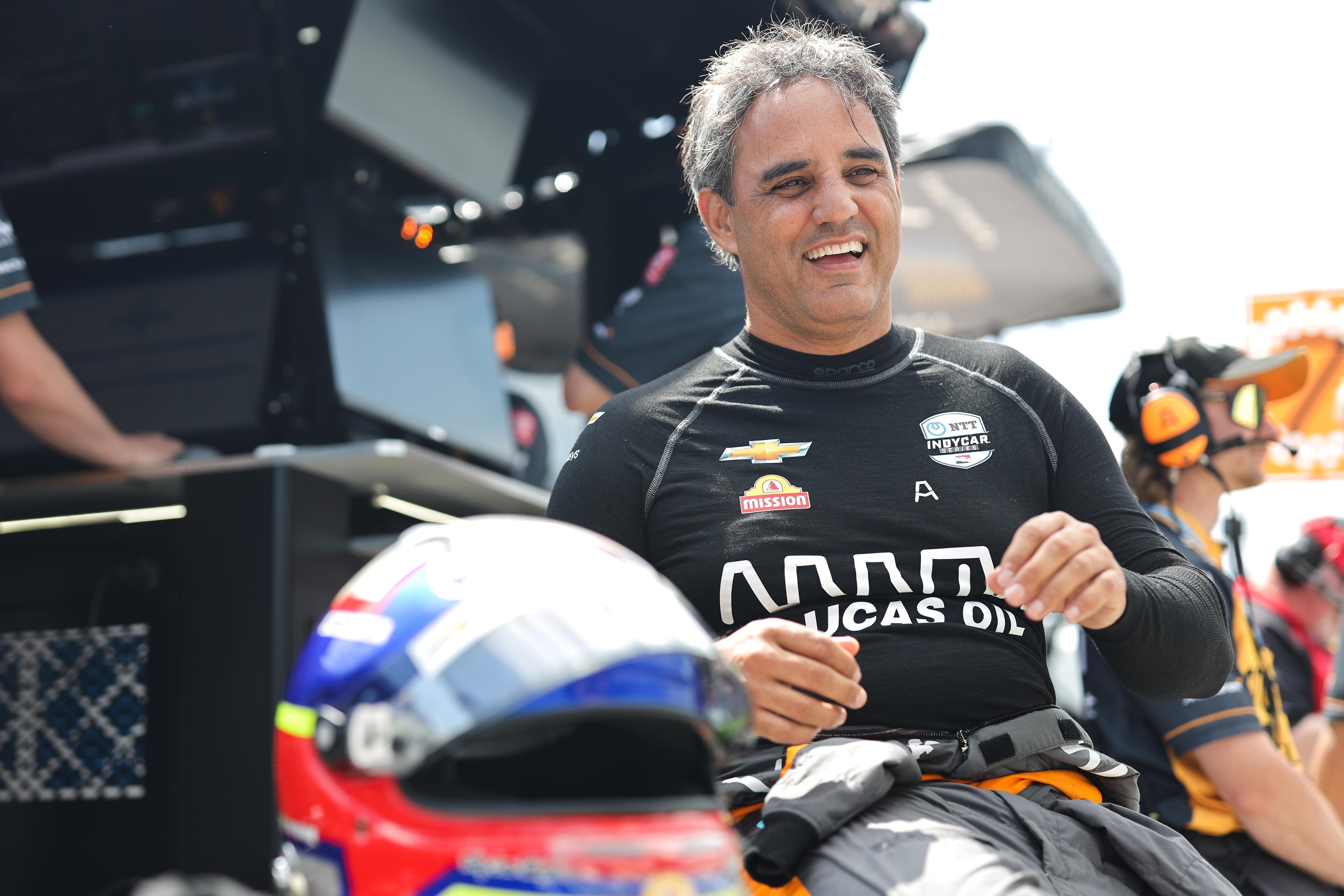 Colombiano fala s&eacute;rio sobre vencer, mas est&aacute; curtindo a vida na Indy 500