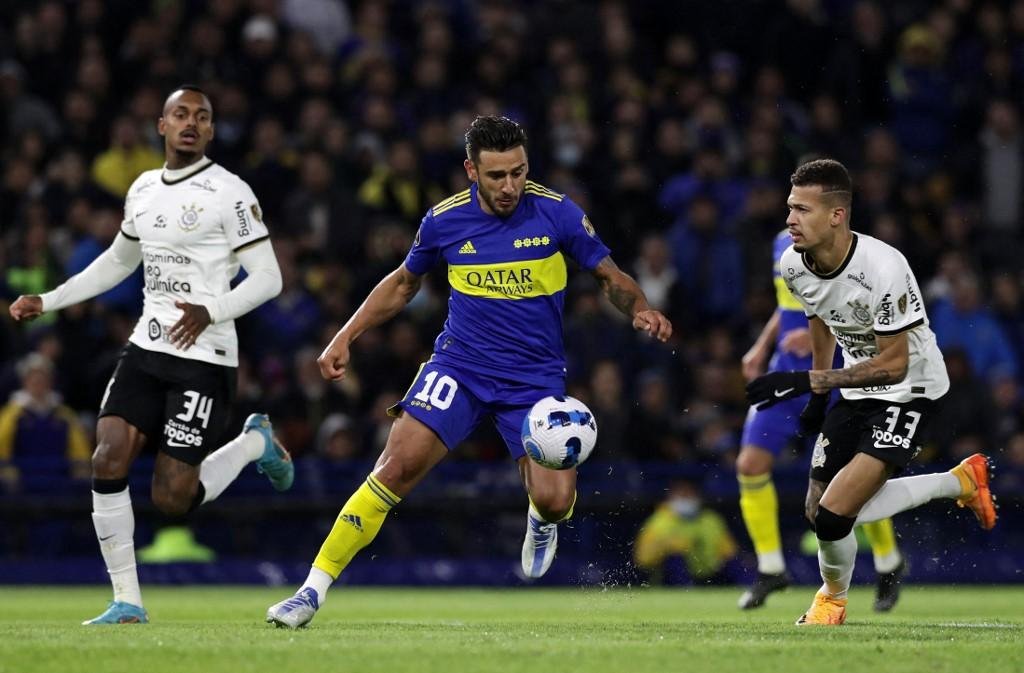 Boca Juniors e Corinthians se enfrentaram na fase de grupos da Libertadores