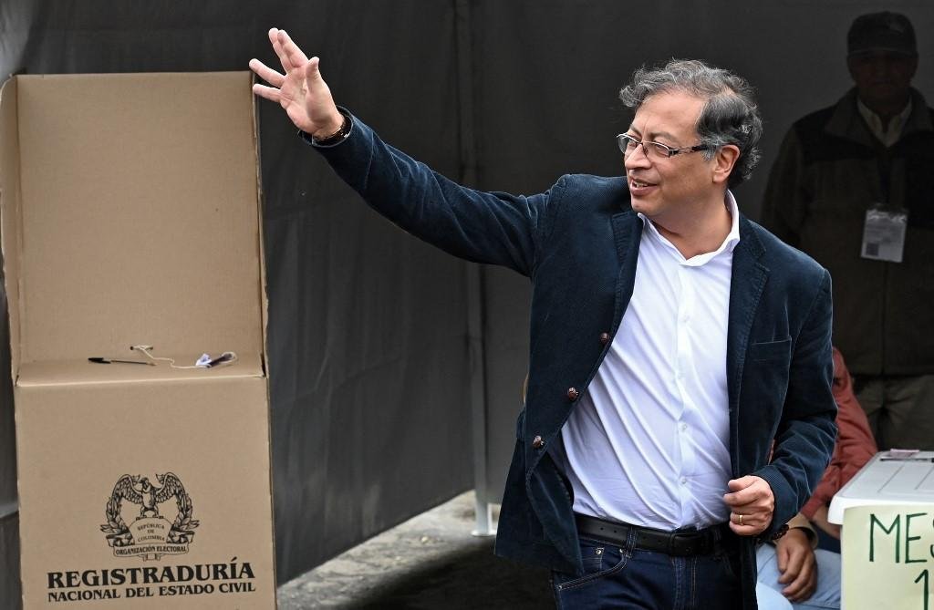 Gustavo Petro, presidente colombiano, se manifestou nas redes sociais