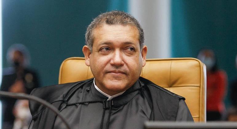 Ministro Nunes Marques durante sess&atilde;o solene de posse no STF