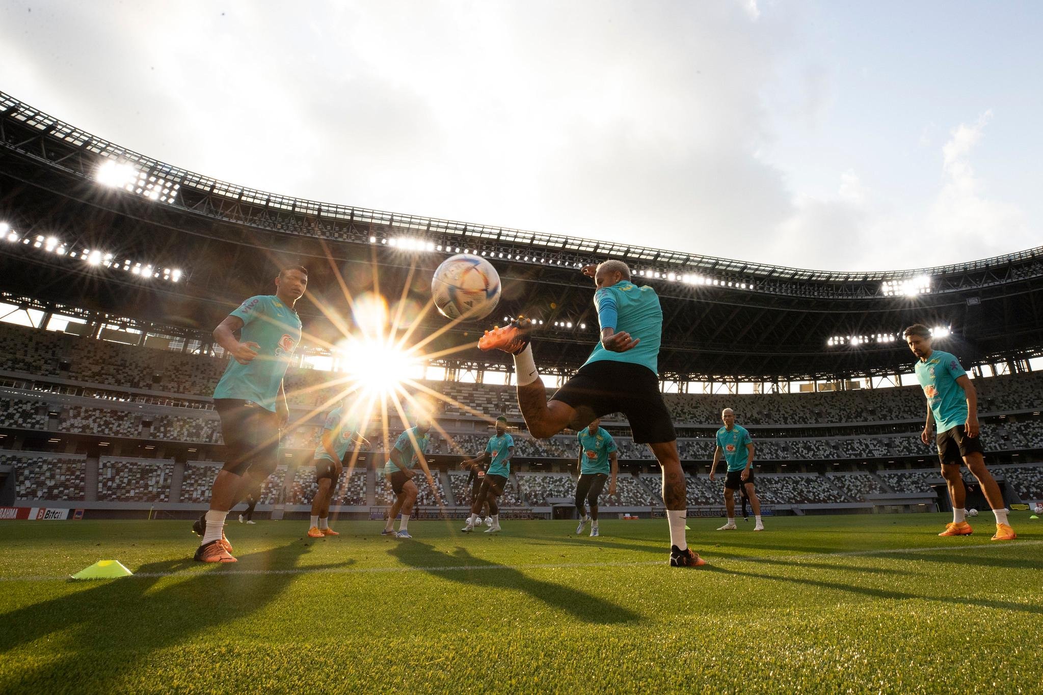 Jogo acontece na manh&atilde; desta segunda-feira