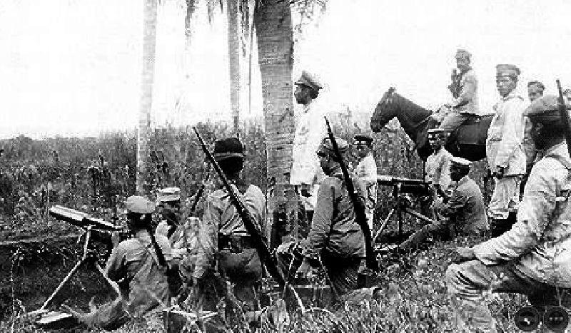 O Paraguai estava sofrendo com uma guerra civil.