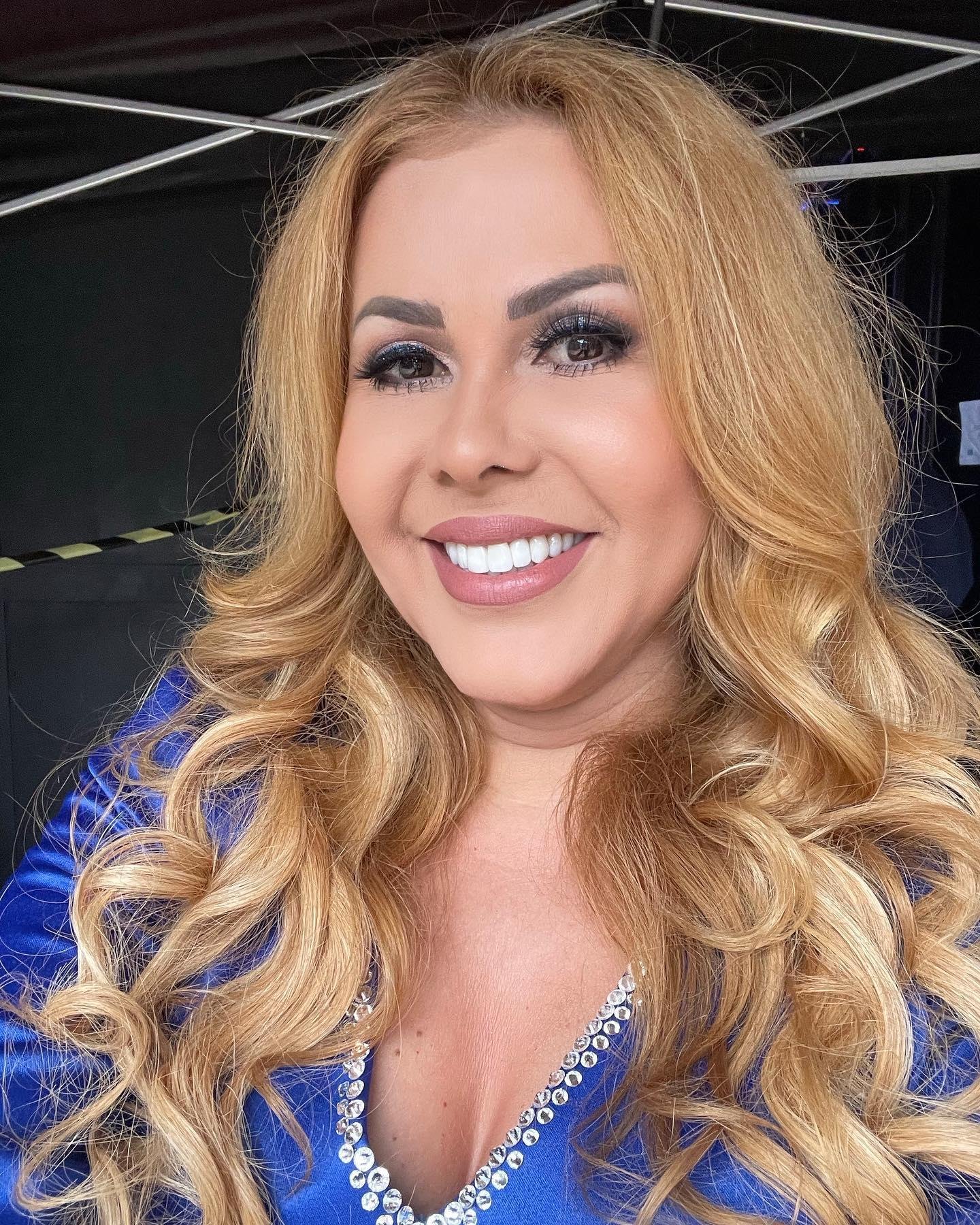 Cantora Joelma