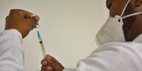 Secretaria Municipal de Saúde espera receber novas doses para ampliar imunização para faixa etária dos 50 anos
