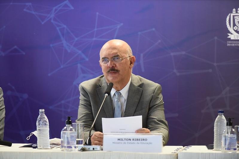 Ex-ministro Milton Ribeiro passará por audiência de custódia no DF