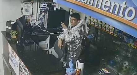 Crime foi flagrado por c&acirc;meras de seguran&ccedil;a