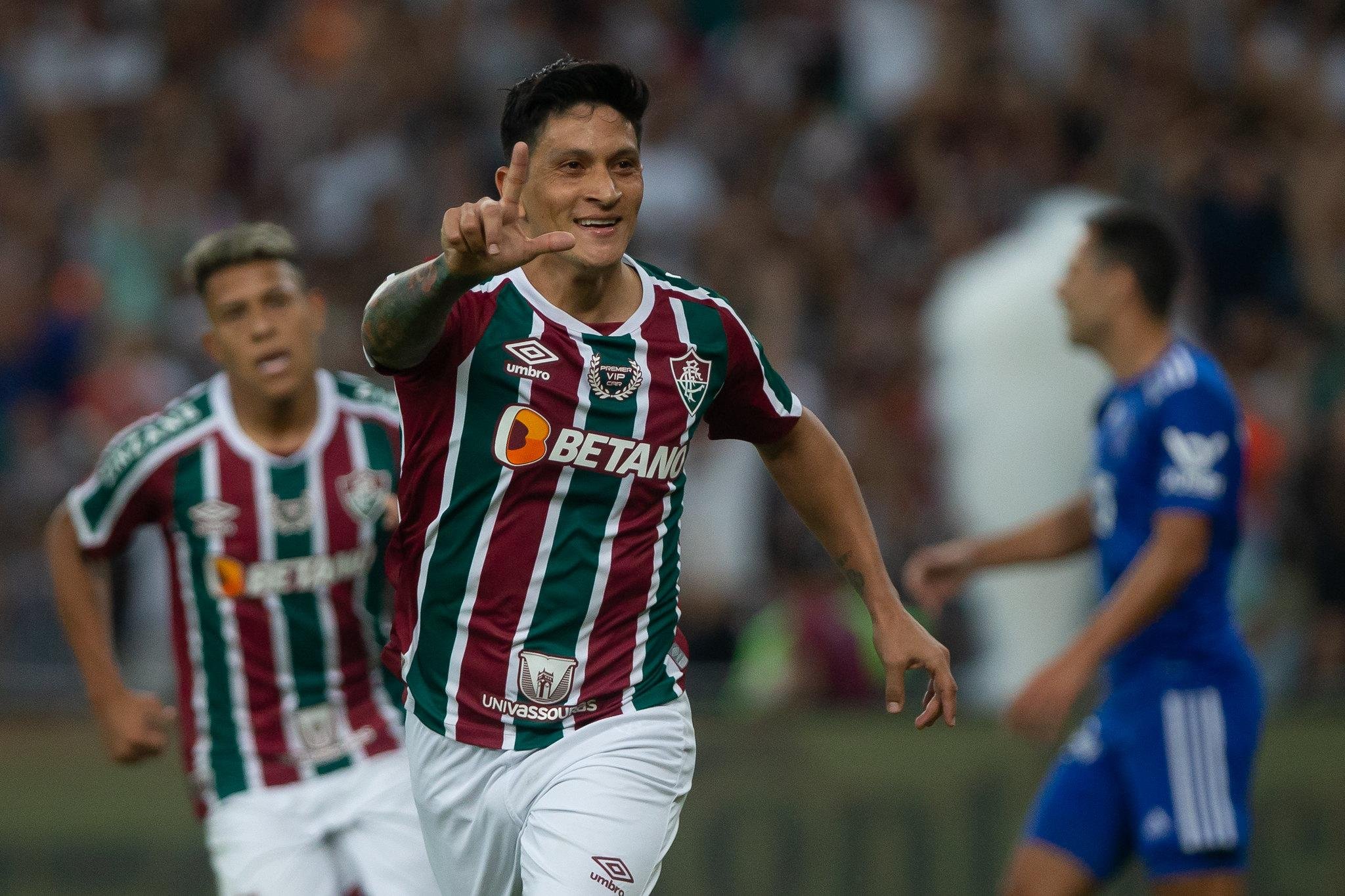 Cano voltou a deixar marca artilheira