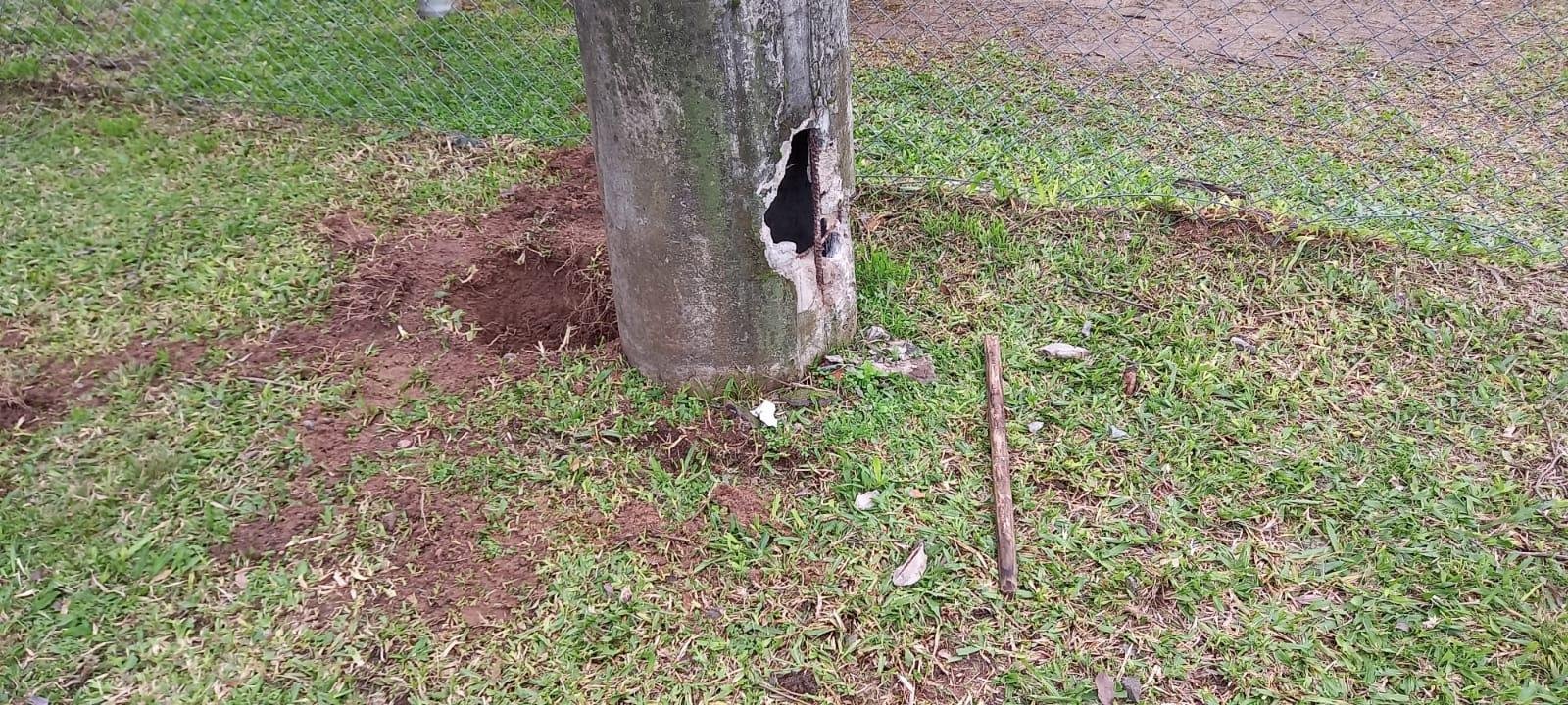 Postes foram danificados no Marinha