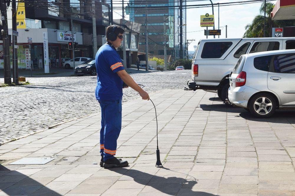 Trabalho &eacute; realizado pelos servidores durante a noite das 20h &agrave;s 5h