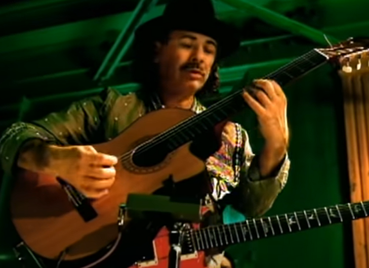 O guitarrista estava dando um show no Teatro de M&uacute;sica Pine Knob ao ar livre em Clarkston, a 60 quil&ocirc;metros de Detroit quando desmaiou