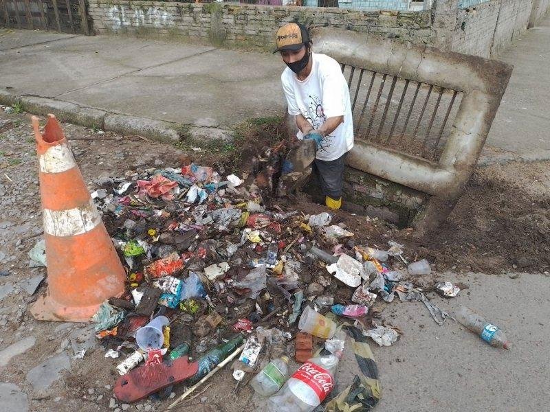 A&ccedil;&atilde;o &eacute; efetivada tamb&eacute;m em dias com chuva, visando atender principalmente &aacute;reas alagadas da cidade